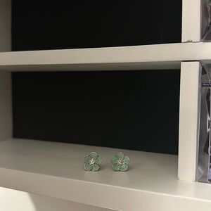 Flower sterling silver earrings